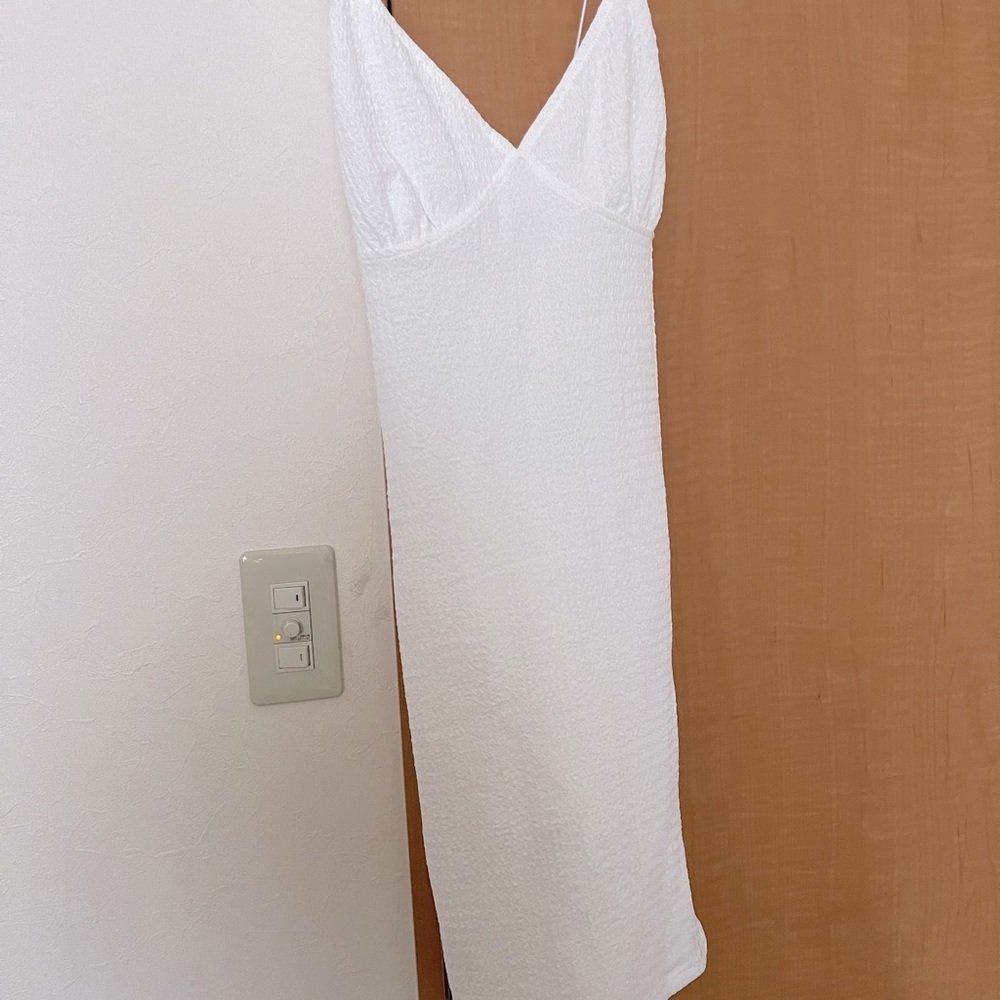 Little white dress